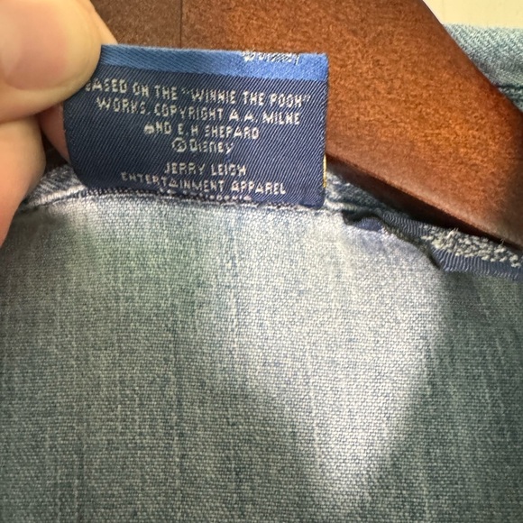 Vintage Winnie the Pooh Chambray Denim Cut Off Button up Vest Size Large - Picture 5 of 9